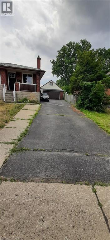 Photo du bâtiment - 199 Jansen Ave