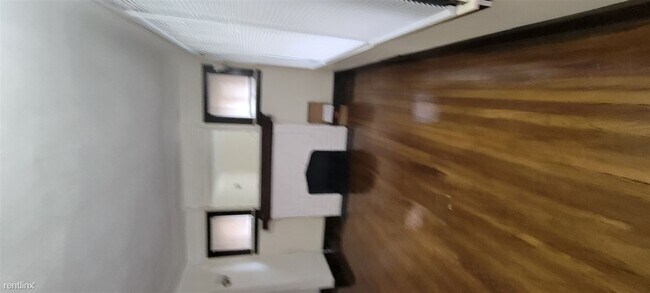 Building Photo - 3 br, 2 bath House - 15381 Stansbury St