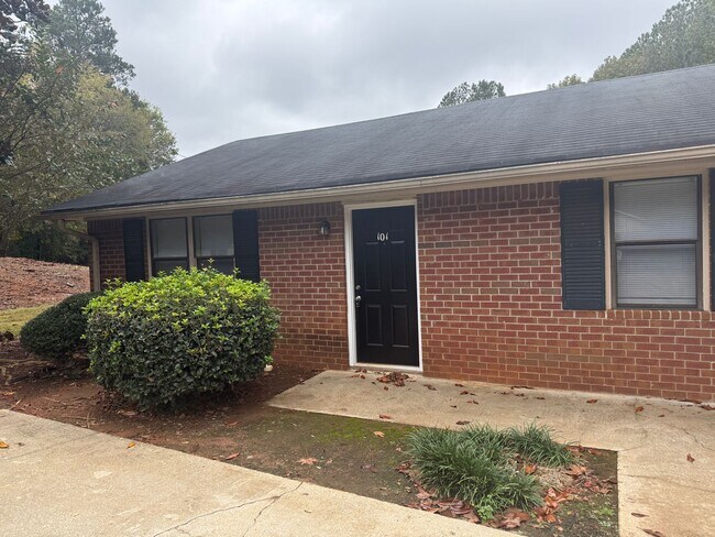 Foto del edificio - 101/103 Cooper Springs Ct