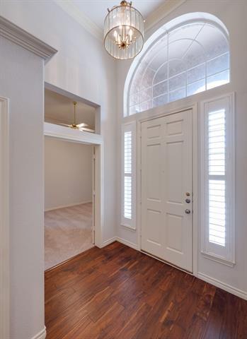 Foto del edificio - 8611 Forest Glen Dr