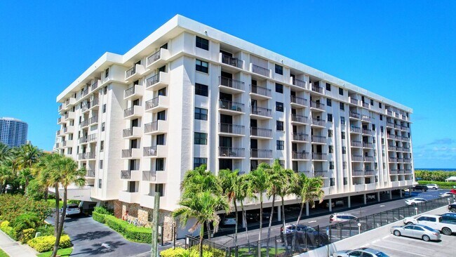 Foto del edificio - 145 S Ocean Ave