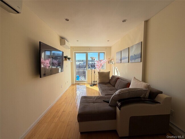 Foto del edificio - 143-28 41st Ave