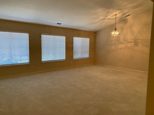 Foto del edificio - 4518 Avondale Cir