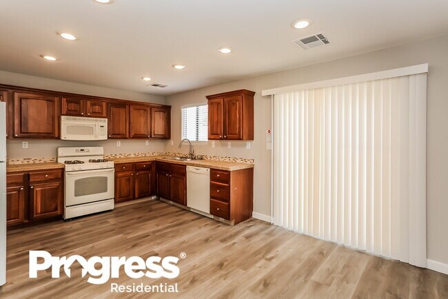 Foto del edificio - 8360 W Wildwood Glen Dr