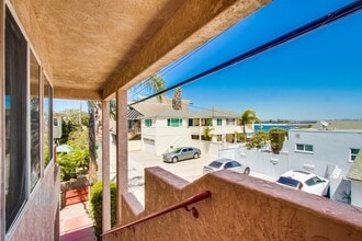 Building Photo - 831 Allerton Ct