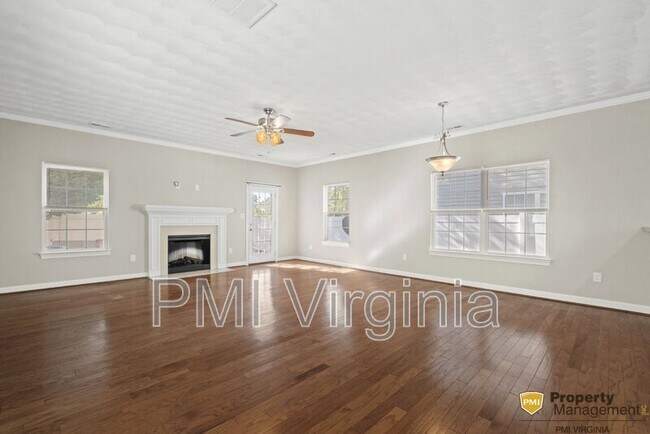 Building Photo - 1308 Lucas Ave