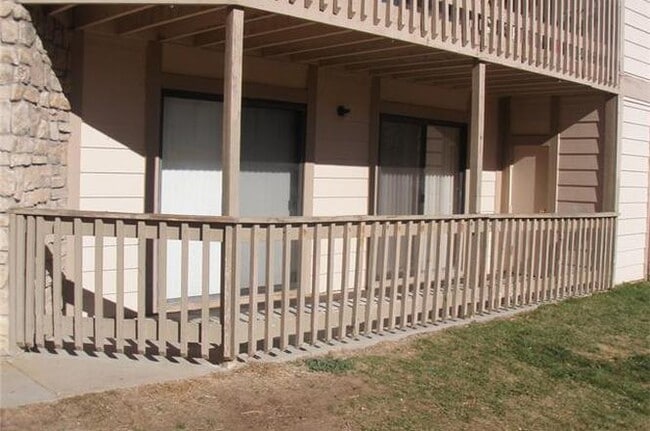 Foto del edificio - 18043 E Ohio Ave