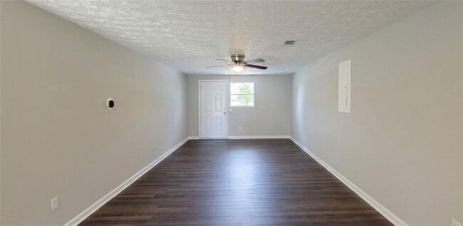 Building Photo - 3813 N Bogan Rd
