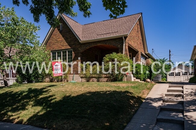 Photo - 1655 E. 900 S. House