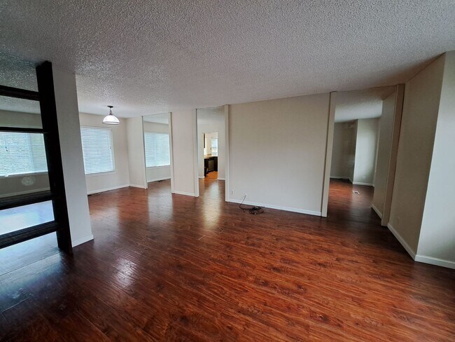 Building Photo - North Vacaville 4/3 is Ready for YOU!