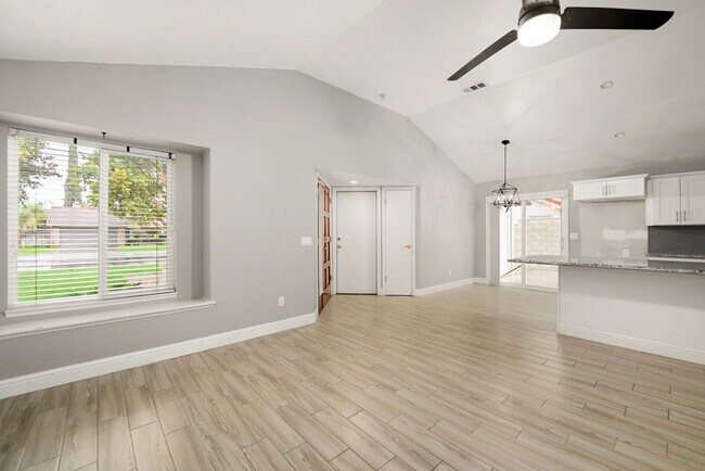 Foto del edificio - 4713 Tobin Rd