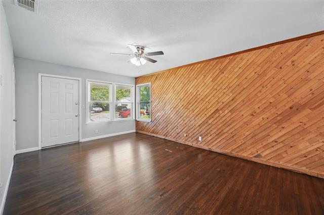 Building Photo - 5021 Gilbert Dr