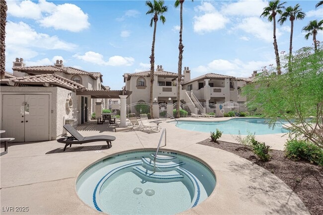 Foto del edificio - 1419 Santa Margarita St