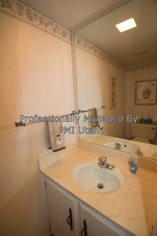 Building Photo - 3666 Littlerock Ln