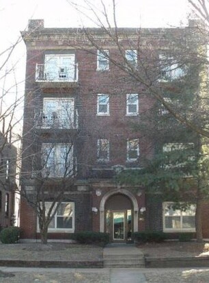 Building Photo - 5500 Pershing Ave