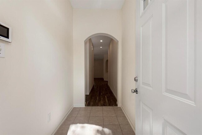 Foto del edificio - 13039 Rose Landing Dr
