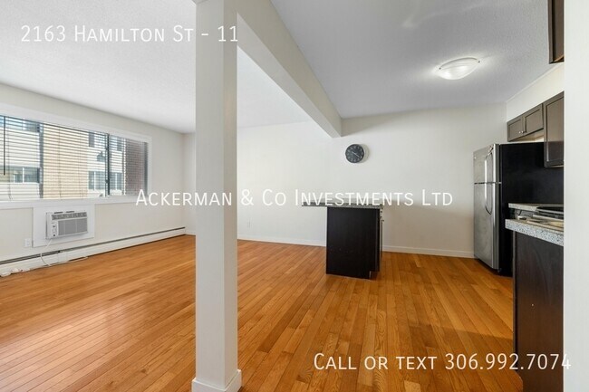 Photo du bâtiment - 2163 Hamilton St