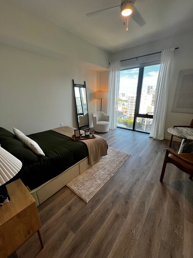 Foto del edificio - 81 NW 32nd St