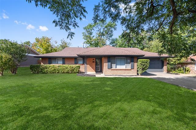 Foto principal - 4409 Wedgmont Cir S