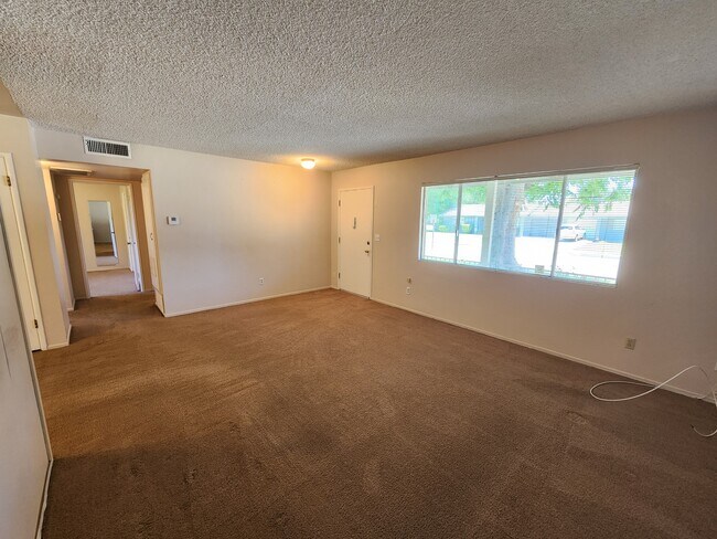 Foto del edificio - 5604 Indian Wells Ave