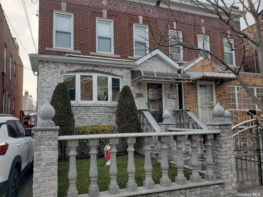 Primary Photo - 101-32 103rd St