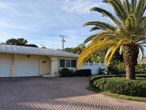 Building Photo - 6797 NE 7th Ave