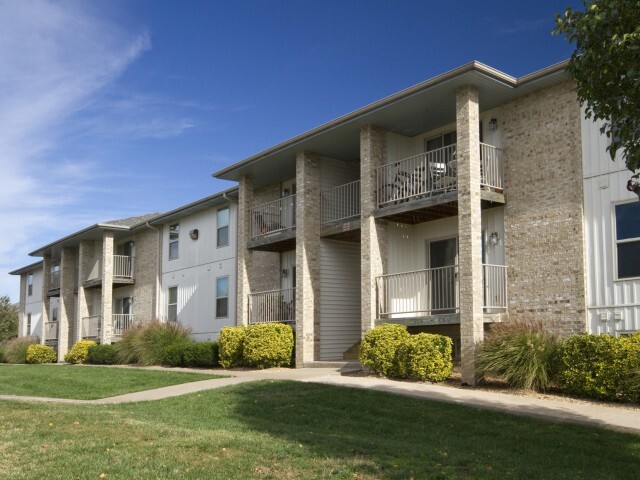 Foto del edificio - Lakewood Village