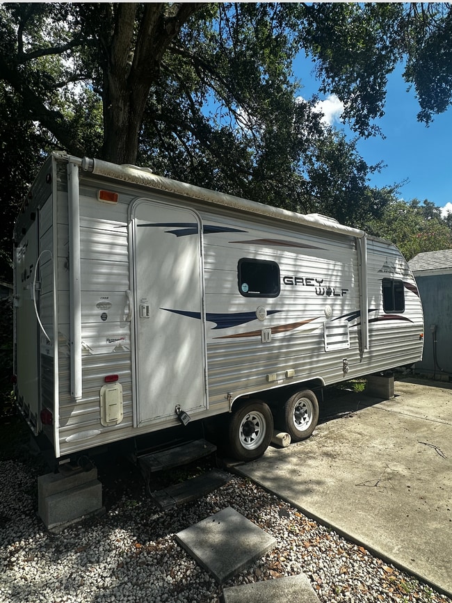 Building Photo - Lambright St, Tampa, FL 33604