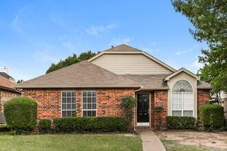 Building Photo - 4326 Walsh Ln