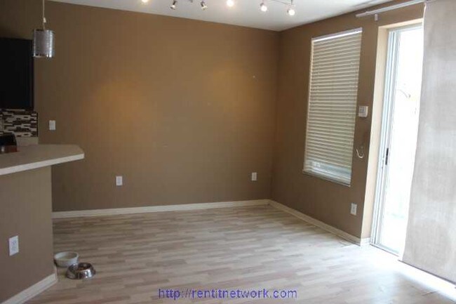 Building Photo - 10020 Tate Ln