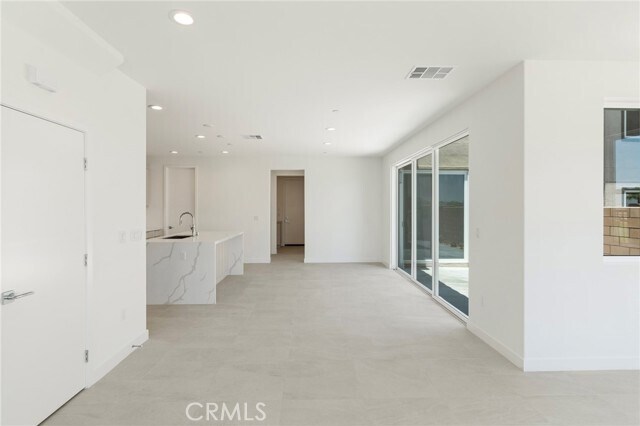 Building Photo - 75285 Buckley Dr