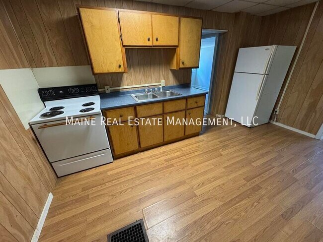 Building Photo - 101 Main Rd