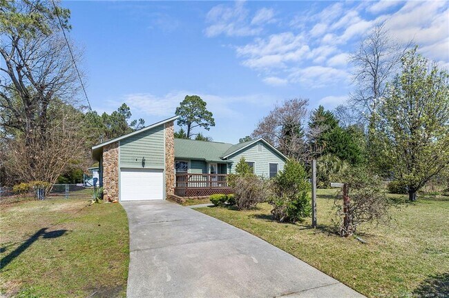 Building Photo - 6304 Thistle Ct