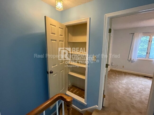 Foto del edificio - 621 Walker Ave