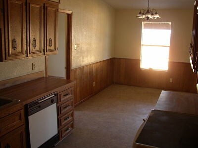 Building Photo - 105 Moody Cir