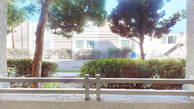 Interior Photo - Jefferson at Marina del Rey