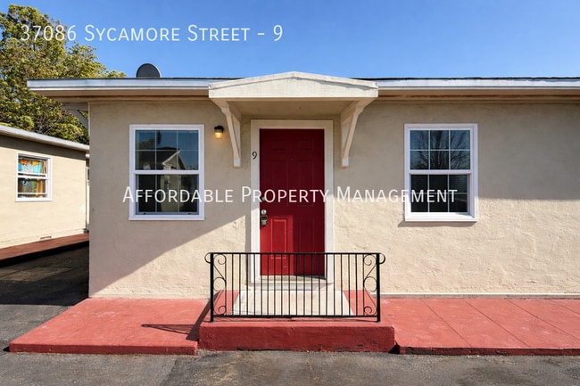 Building Photo - 37086 Sycamore St