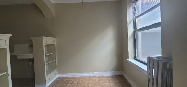 Foto del edificio - 156 N Central Ave