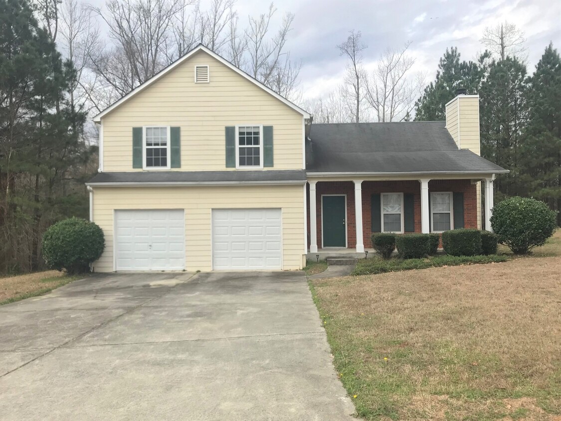 Foto principal - 3 Bedroom 2.5 Bath Home in a Pool and Tenn...