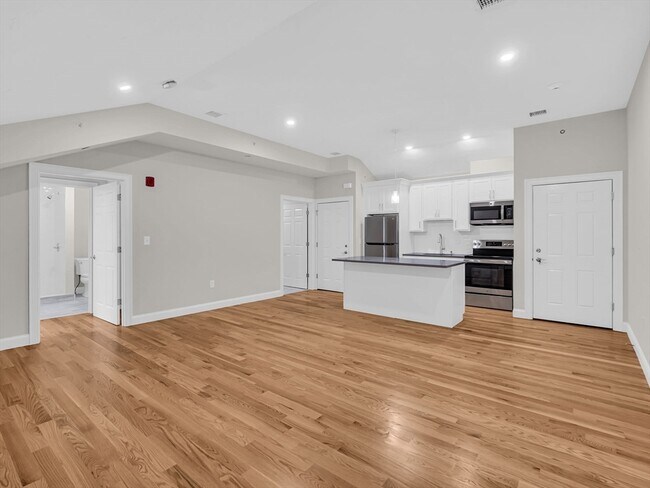 Foto del edificio - 97 Great Rd