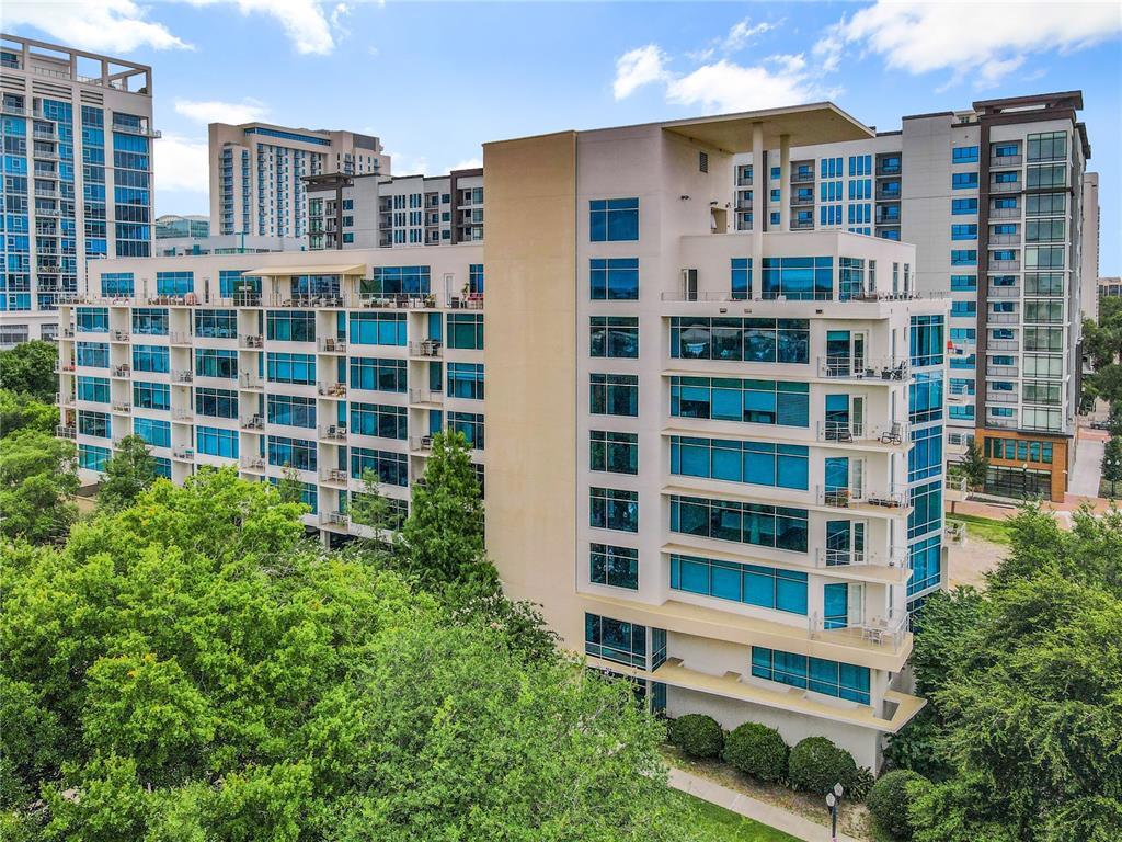 Foto principal - 525 E Jackson St