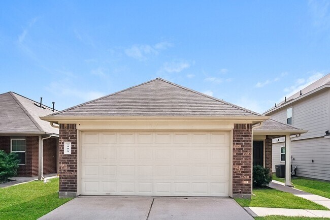 Building Photo - 19019 Moynihan Dr