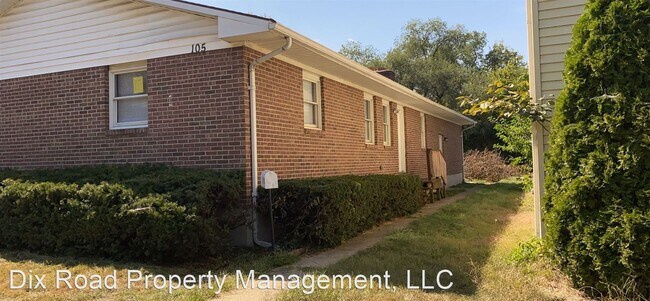 Building Photo - 3 br, 1 bath House - 105 Third Street,