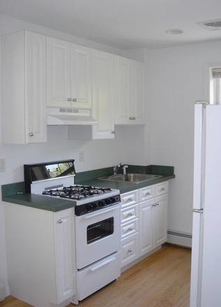 Primary Photo - 23 Cedar St