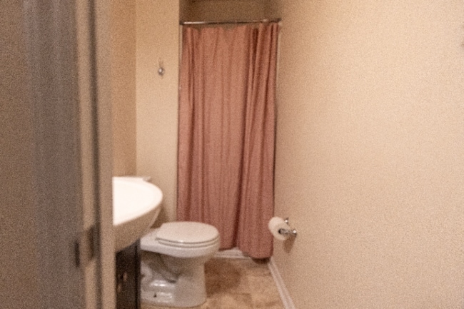 Building Photo - 4136 Village Dr