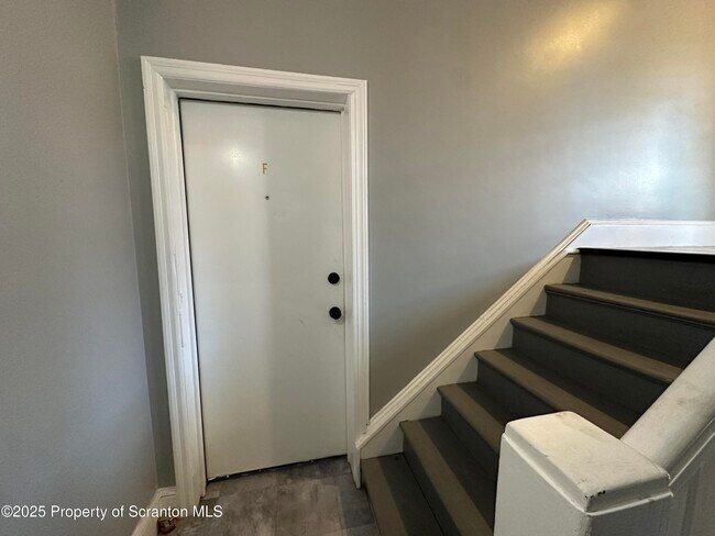 Foto del edificio - 306 Wyoming Ave