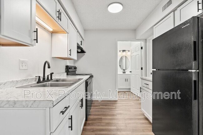 Foto del edificio - 3111 W Greenwood St