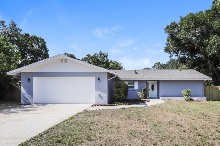 Primary Photo - 701 Redondo Dr