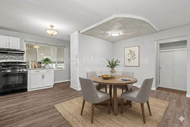 Foto del edificio - 2234 Berwyn Dr