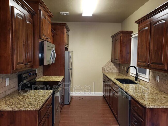 Foto del edificio - 1413 N Monte Vista St